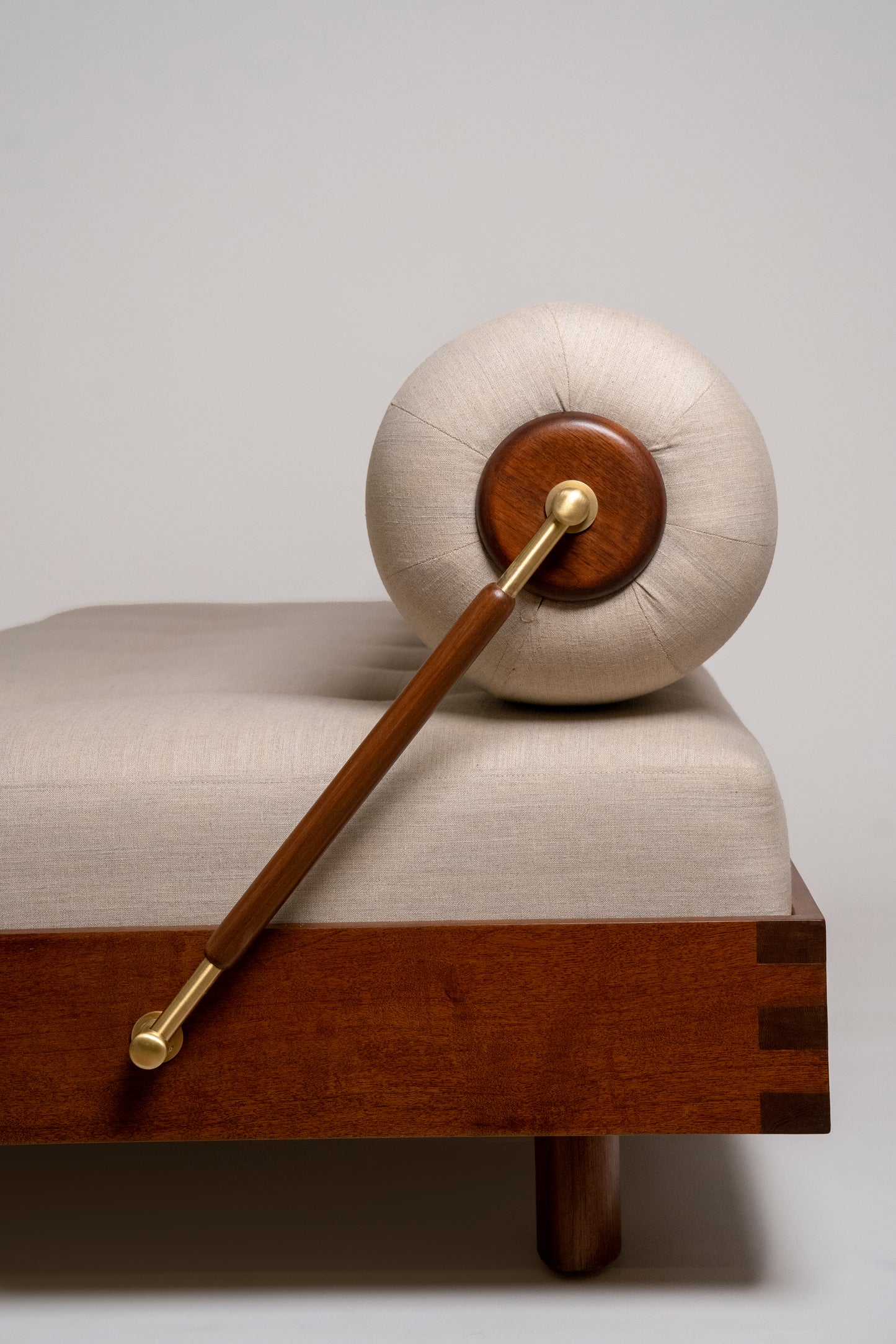 OTLO SOFA