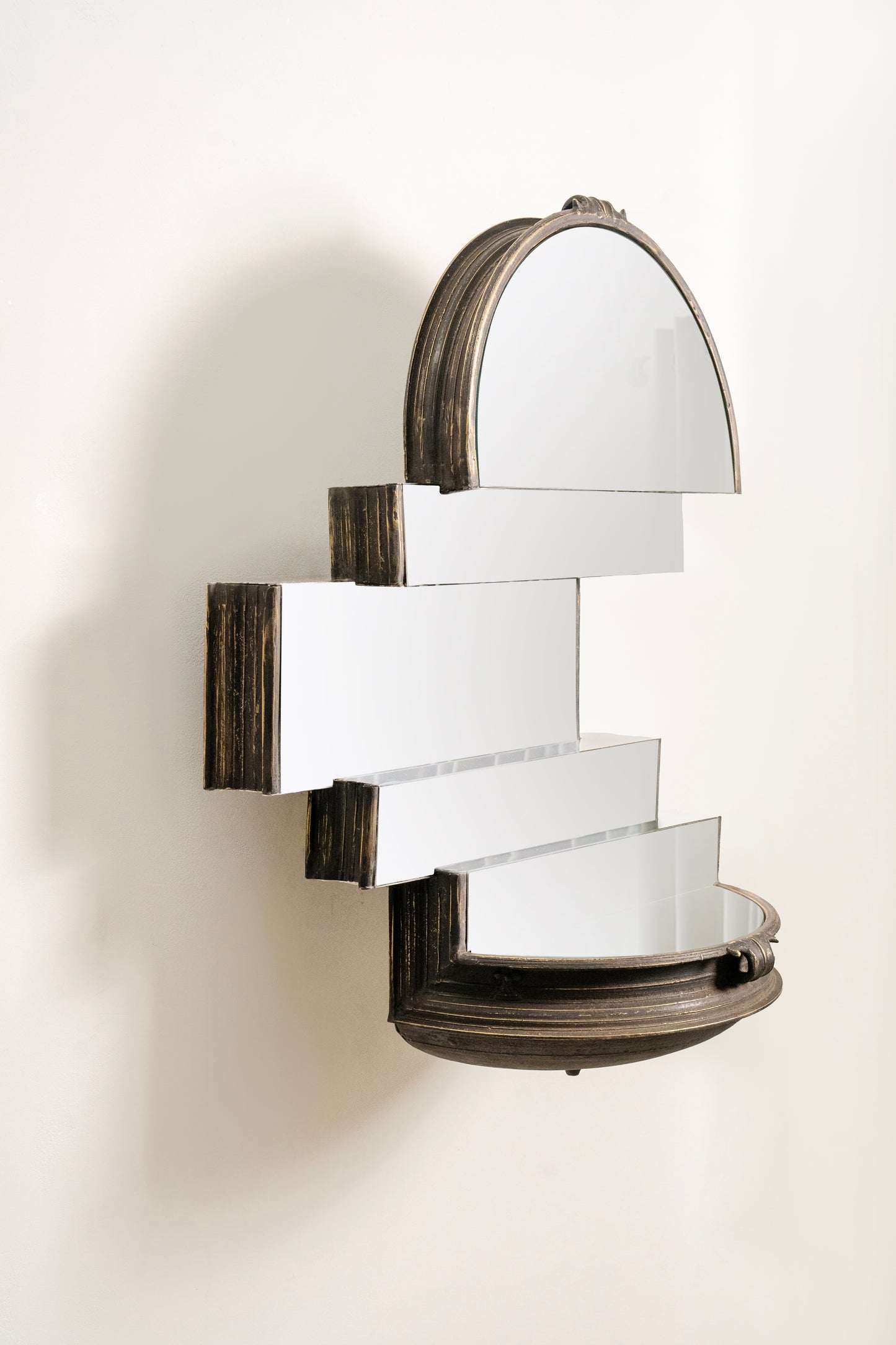 FRAGMENTED URLI MIRROR