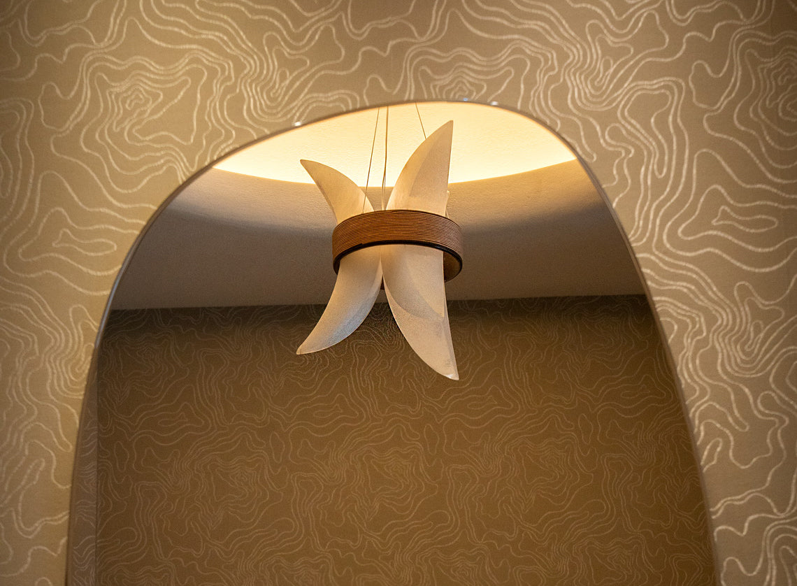 TRICRESCENT LIGHT
